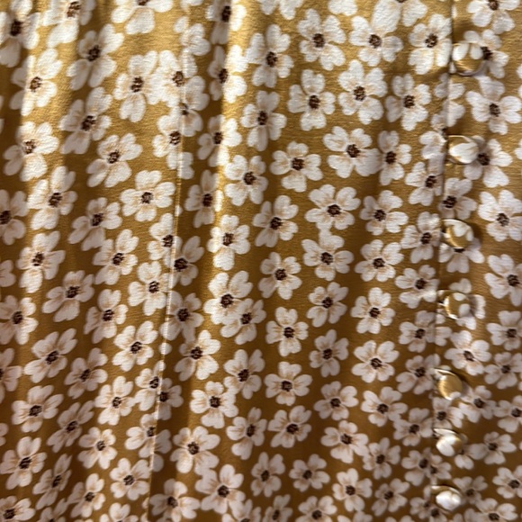 Reece flutter sleeve mini dress - Picture 3 of 6